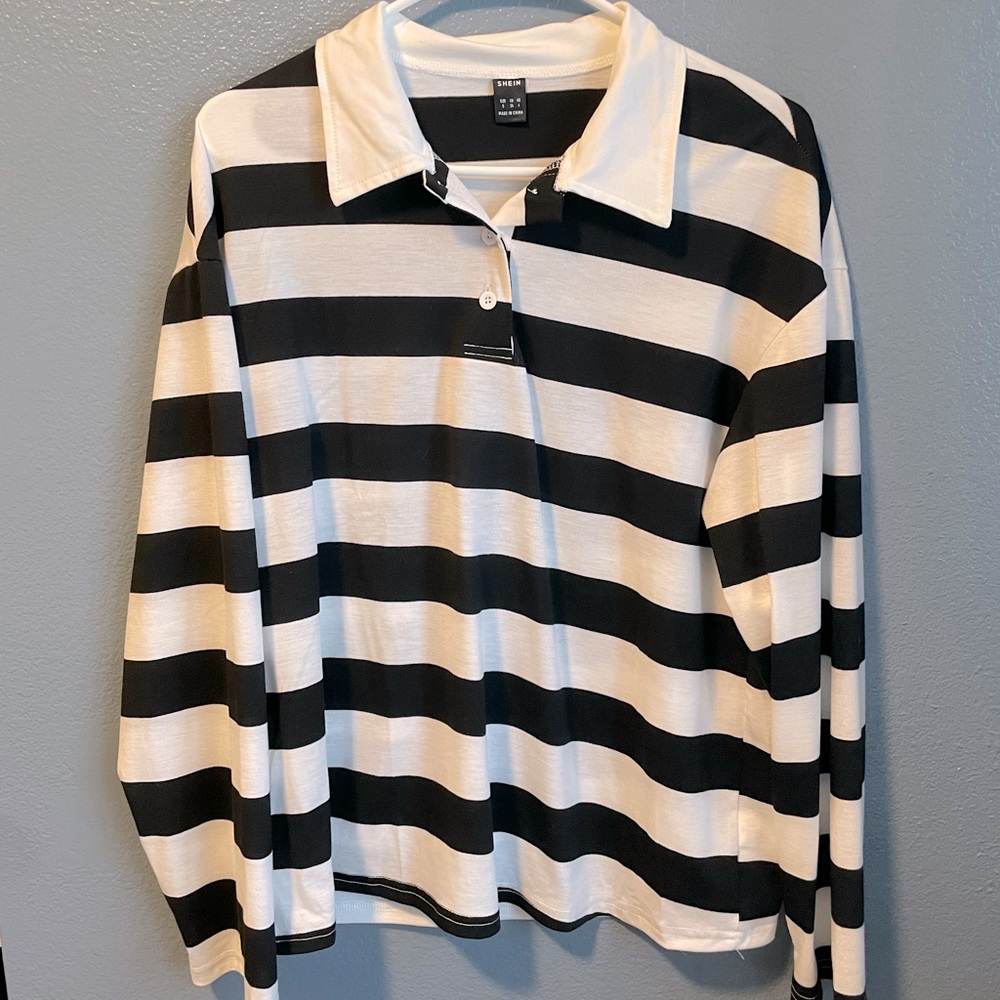 long sleeve striped tee